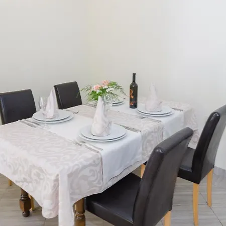 Ferienhaus Fuer 8 Personen Und 1 Kind In Kuciste, Dalmatien Sueddalmatien Σπίτι διακοπών Kuciste