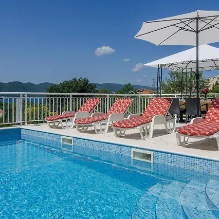 Ferienhaus Fuer 8 Personen Und 1 Kind In Kuciste, Dalmatien Sueddalmatien 펜션
